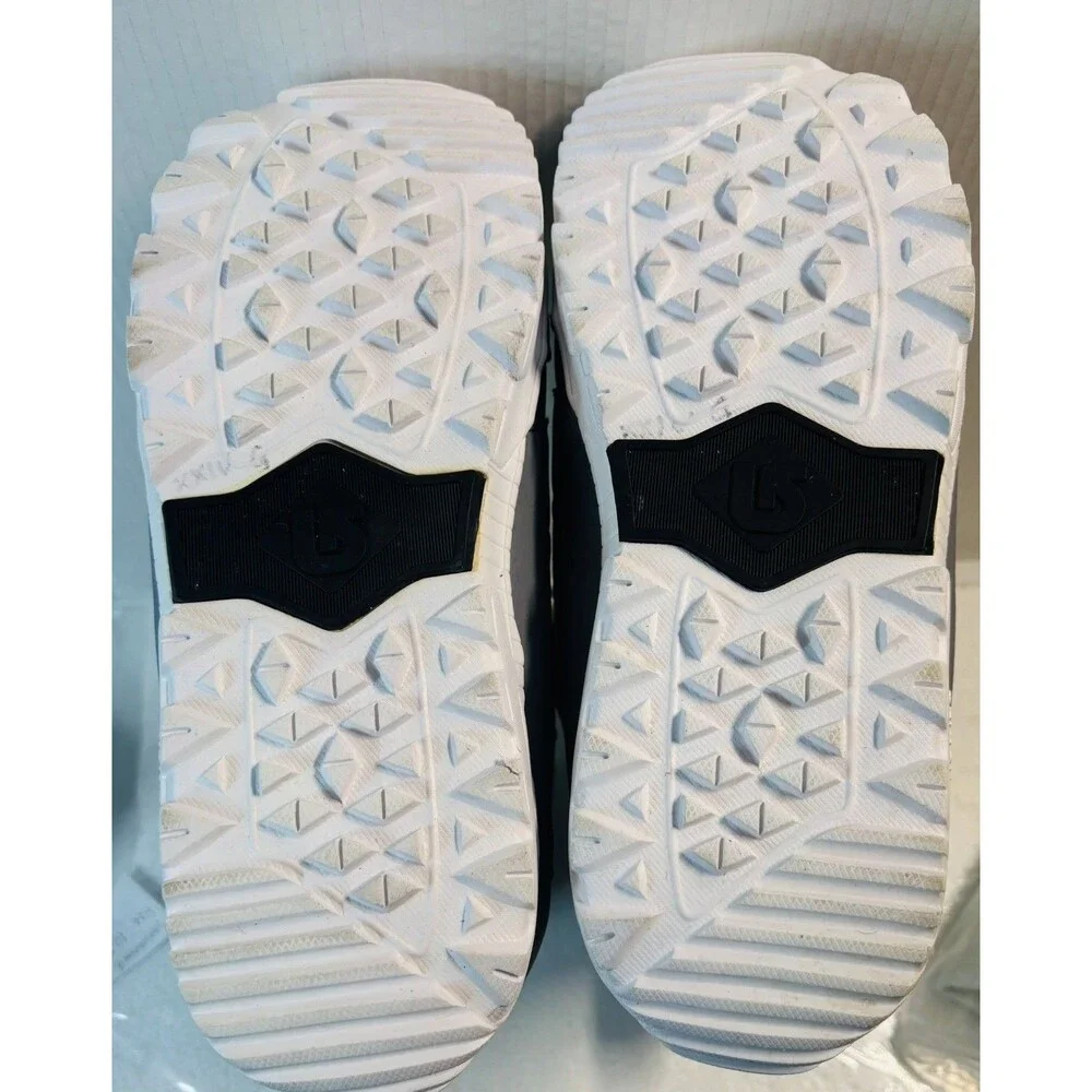 Snowboard Boots Burton Invader Size 10.5